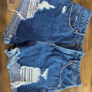 Good American High Waisted Bombshell Shorts 2/26